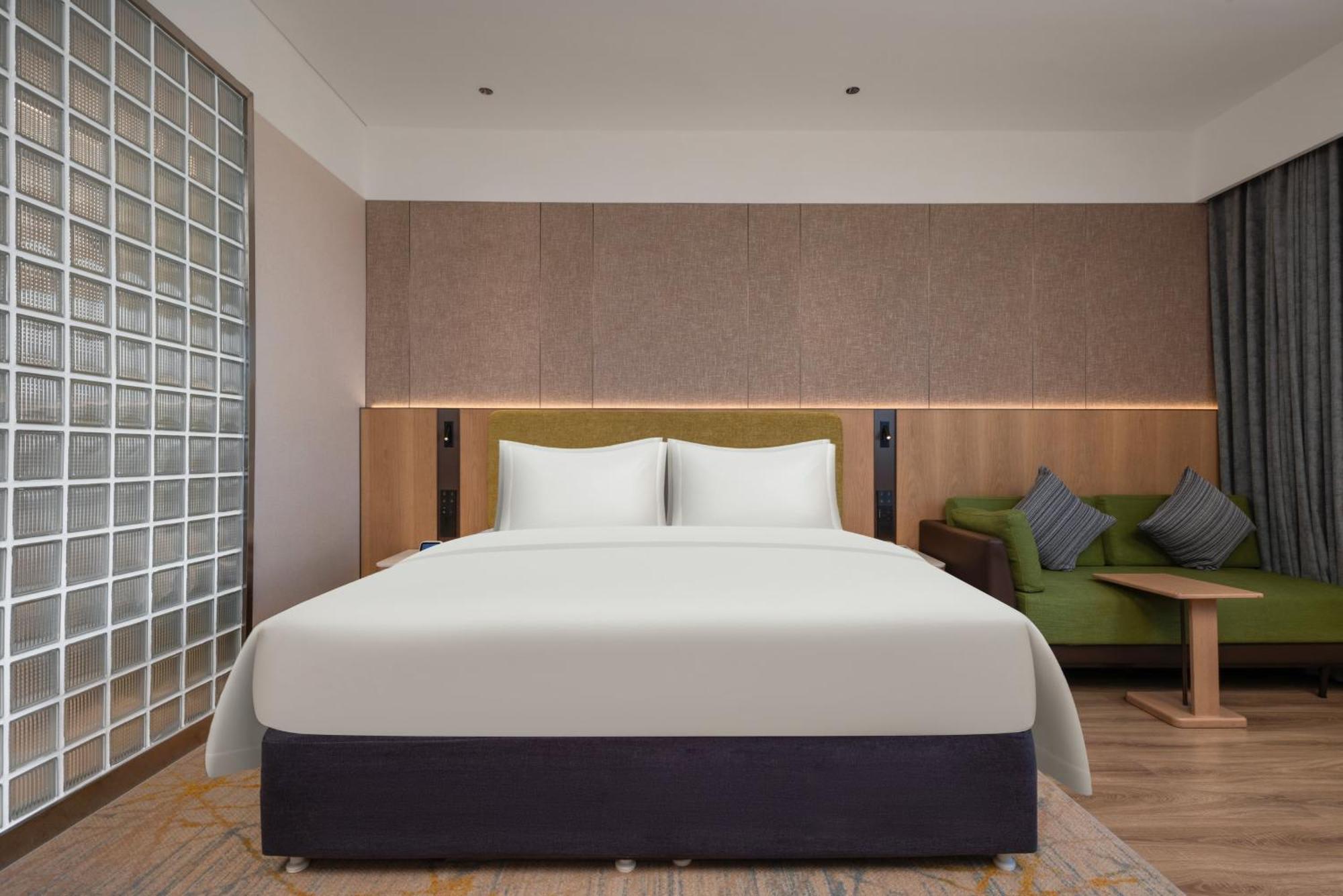 Holiday Inn Express Shangdi Beijing By Ihg L Next To Yuanmingyuan Park & Subway & Qinghe Railway Station & Beijing Sport University L Taxi 15 Minutes To Summer Palace & Peking University & Tsinghua University L 20 Minutes To Badaling Great Wall By Ra Zewnętrze zdjęcie