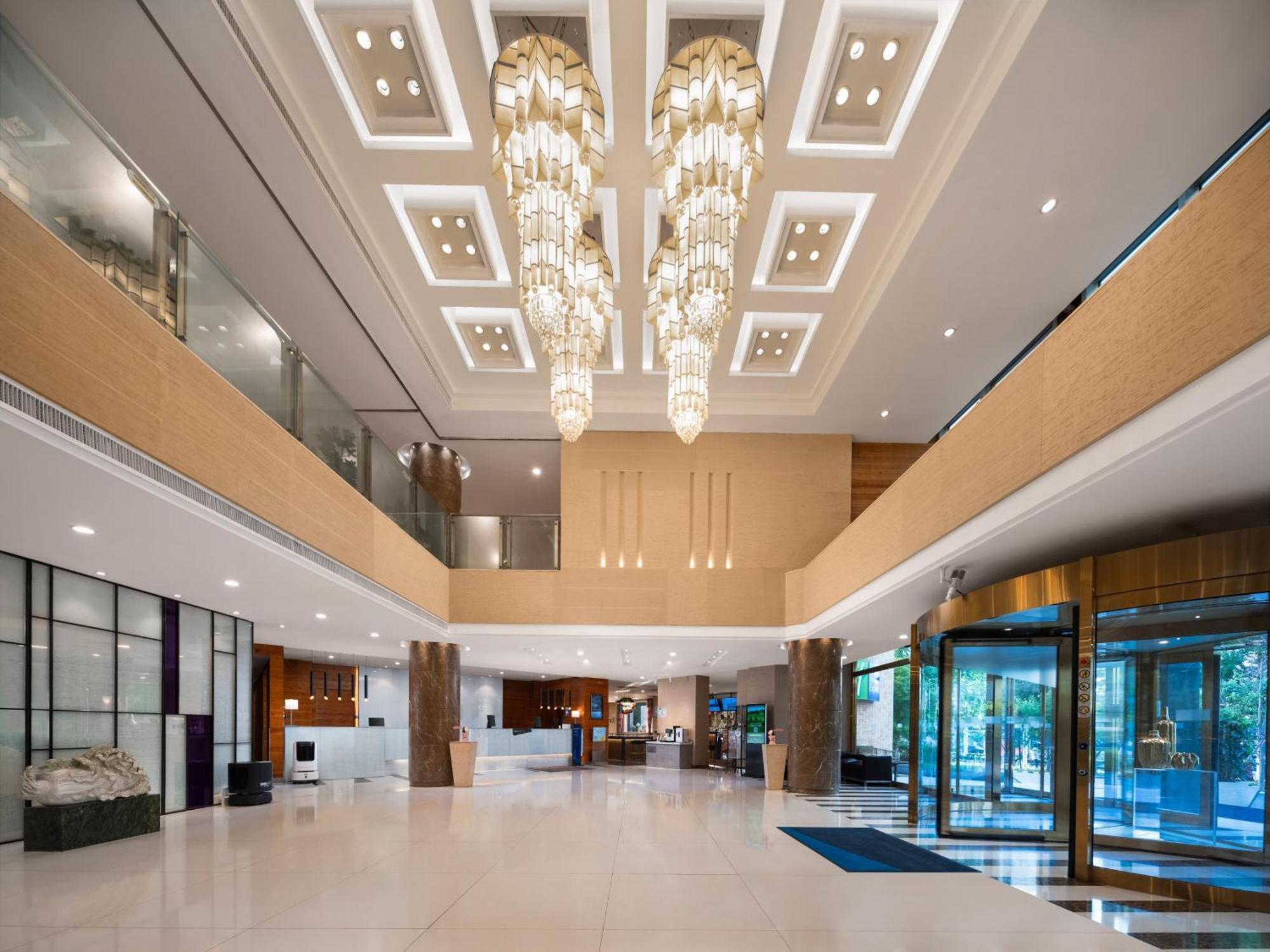 Holiday Inn Express Shangdi Beijing By Ihg L Next To Yuanmingyuan Park & Subway & Qinghe Railway Station & Beijing Sport University L Taxi 15 Minutes To Summer Palace & Peking University & Tsinghua University L 20 Minutes To Badaling Great Wall By Ra Zewnętrze zdjęcie